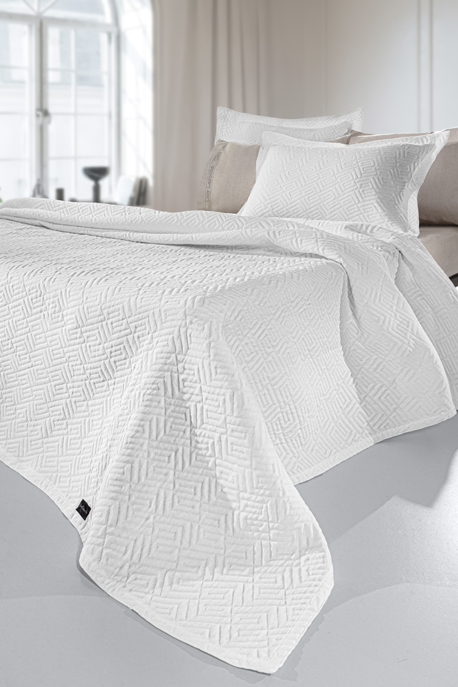 Κουβερτόριο  Υπέρδιπλο Guy Laroche Pattern White 245X260