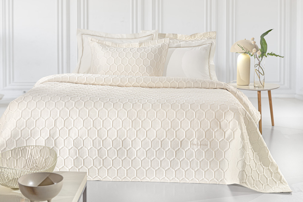Κουβερλί King Size Guy Laroche (Σετ) Hive 250x240 Ecru