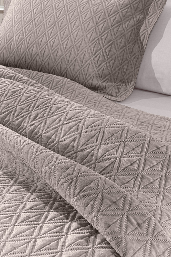 Κουβερτόριο Υπέρδιπλο Guy Laroche Oasis Wenge 245X260