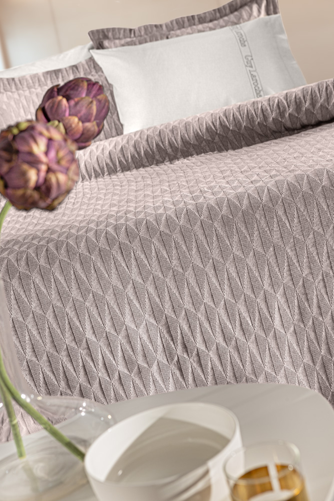 Κουβέρτα Υπέρδιπλη Guy Laroche Medici 245x260 Wenge