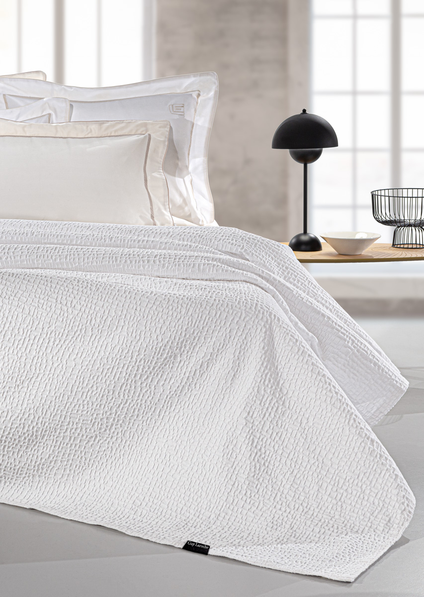 Κουβέρτα King Size Guy Laroche Luna White 260X250