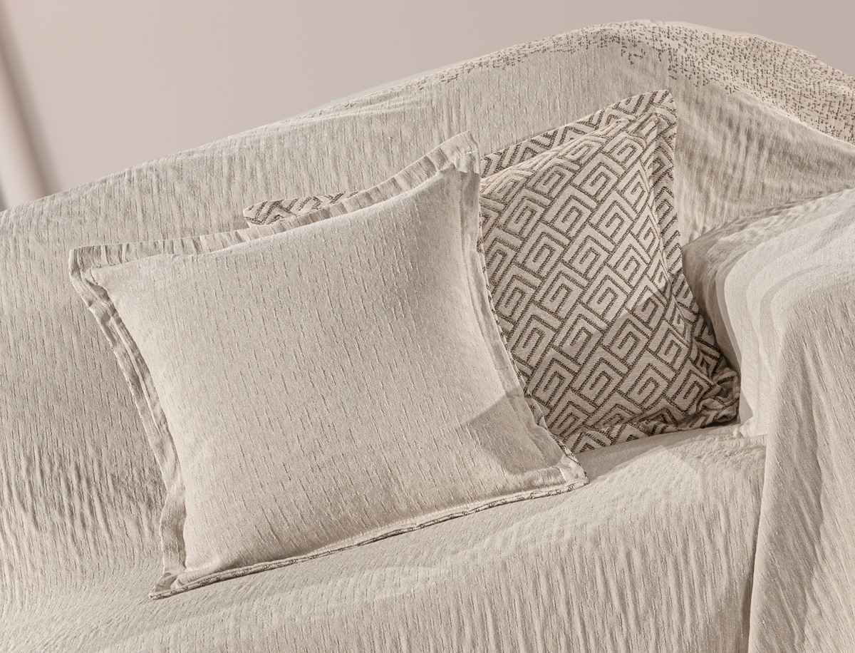 Διακοσμητικό Μαξιλάρι Guy Laroche (χωρίς γέμιση) Moreno Ammos 50X50