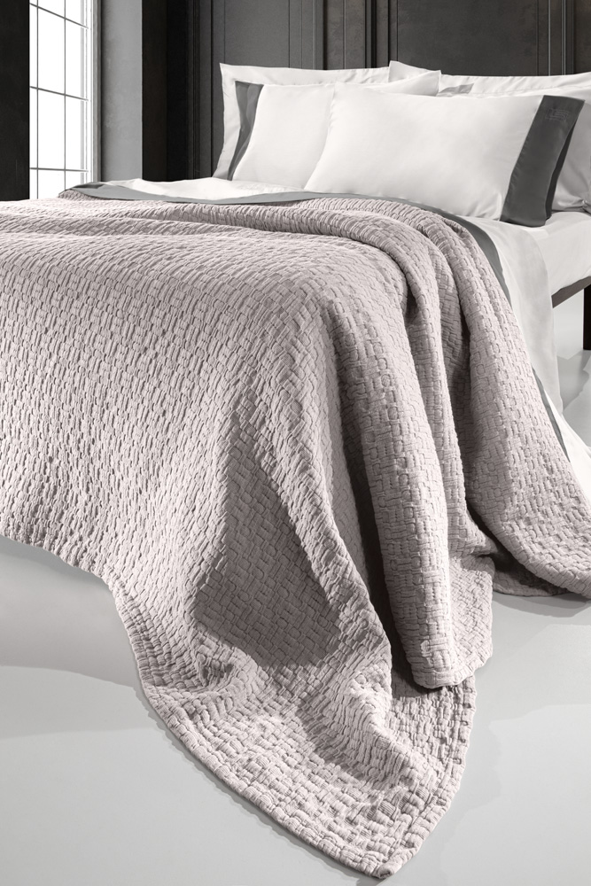 Κουβερτόριο Υπέρδιπλο Guy Laroche Nikki Platinum 240X260