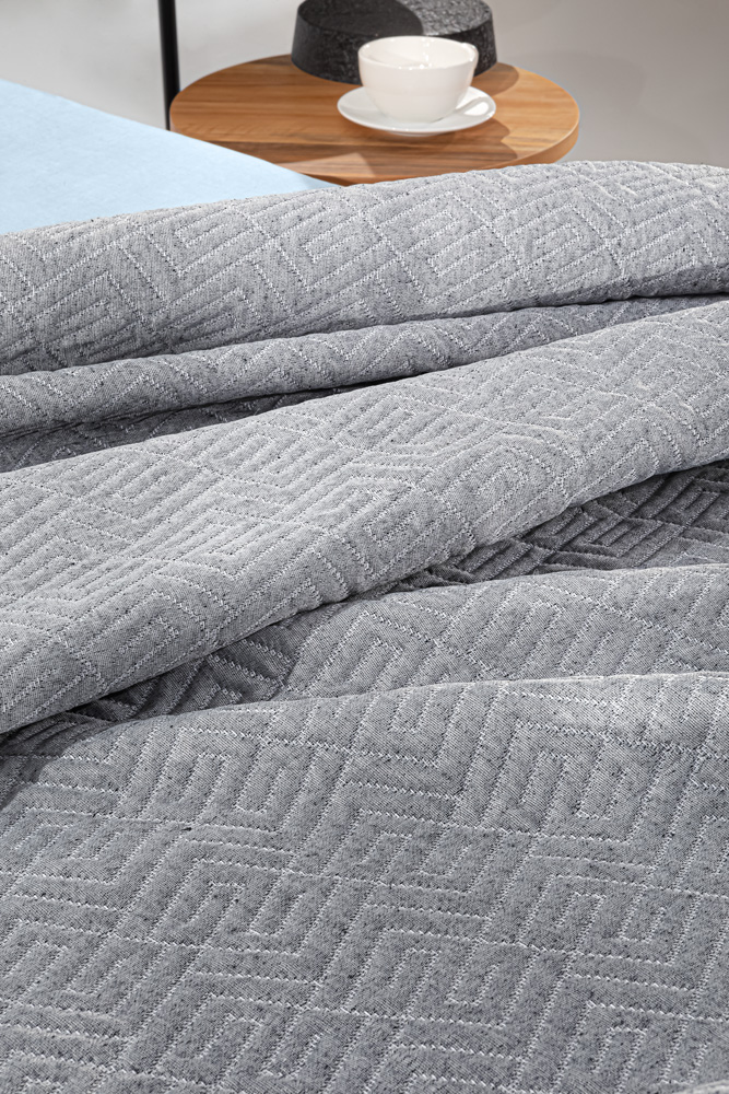 Κουβερτόριο Guy Laroche Pattern Black & White 245X260