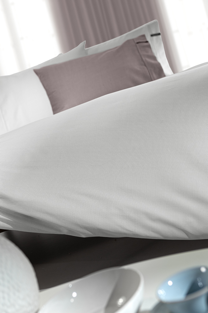 Σεντόνι Υπεδιπλο Guy Laroche Minimal Silver 240X270