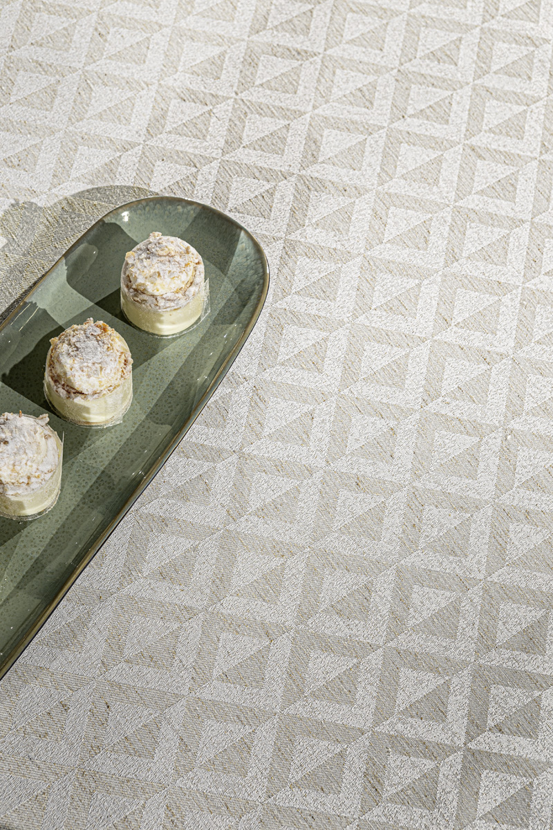 Τραπεζομάντηλο Guy Laroche Horizon 160x260 Linen 