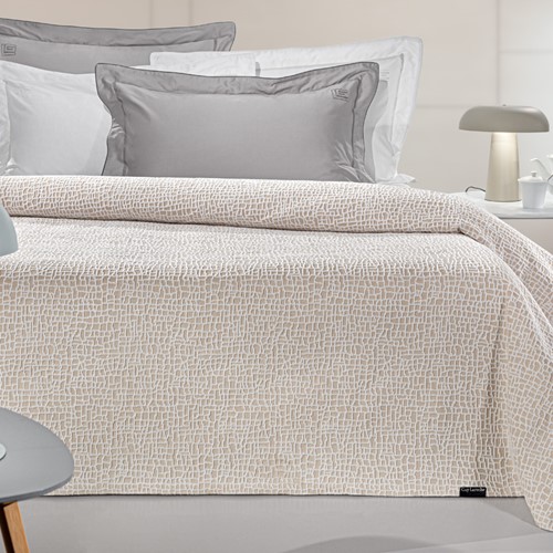 Κουβέρτα King Size Guy Laroche Luna Natural 260X250