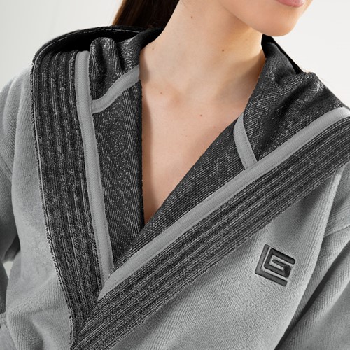 Μπουρνούζι Guy Laroche Monogram Smoke X.Large