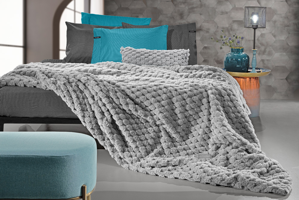 Κουβέρτα King Size Guy Laroche Elixir 260x240 Silver