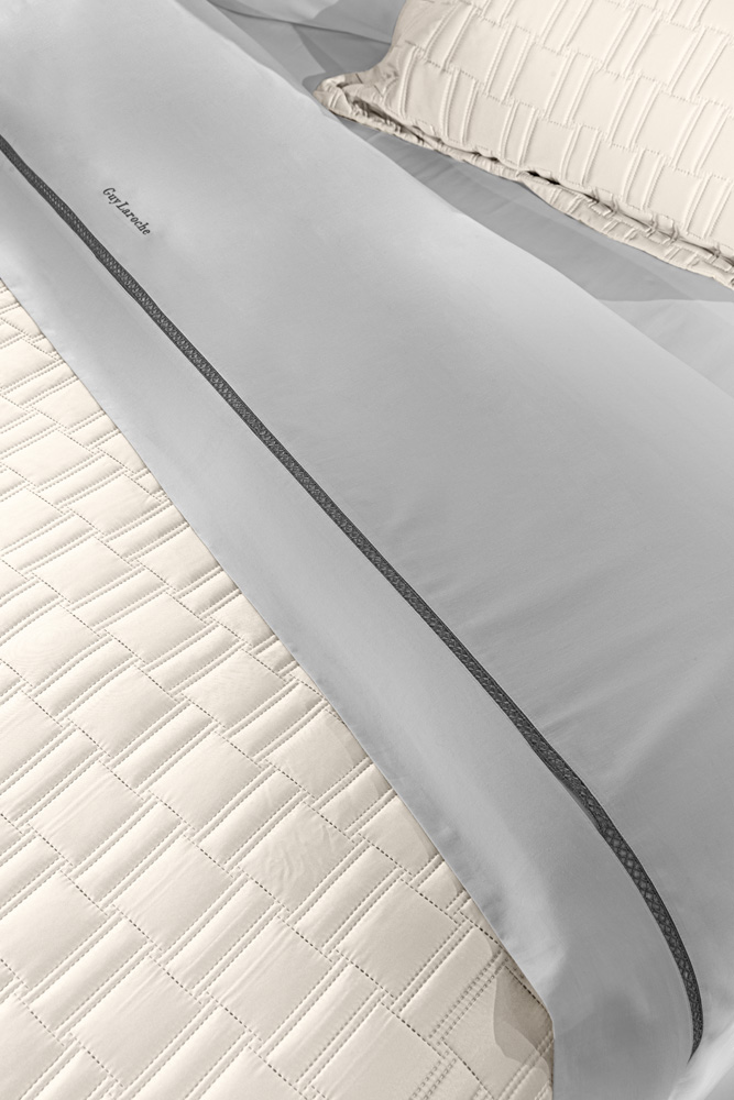 Κουβερλί Υπέρδιπλο Guy Laroche (Σετ) Brick 240x250 Ivory