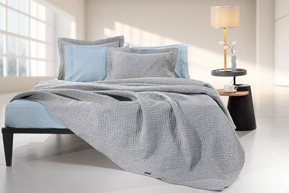 Κουβερτόριο Guy Laroche Pattern Black & White 245X260